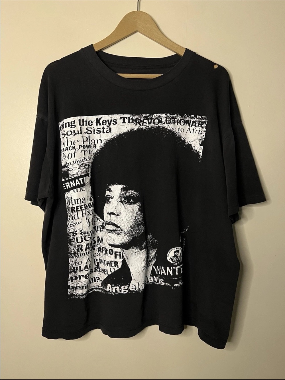 Vintage 90s Angela Davis Single Stitch T Shirt Boxy XL/2XL *FLAWS*
